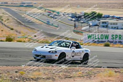 media/Oct-18-2025-Extreme Speed (Sat) [[d6d7e1fef1]]/Group 2 Green/Session 2 (Turn 3)/